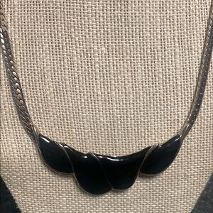 90s Elegant Black and Silver Necklace
